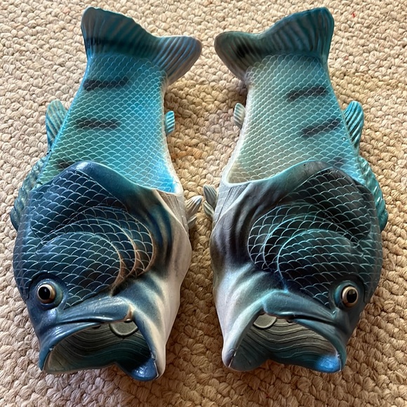Shoes - Koi Slippers